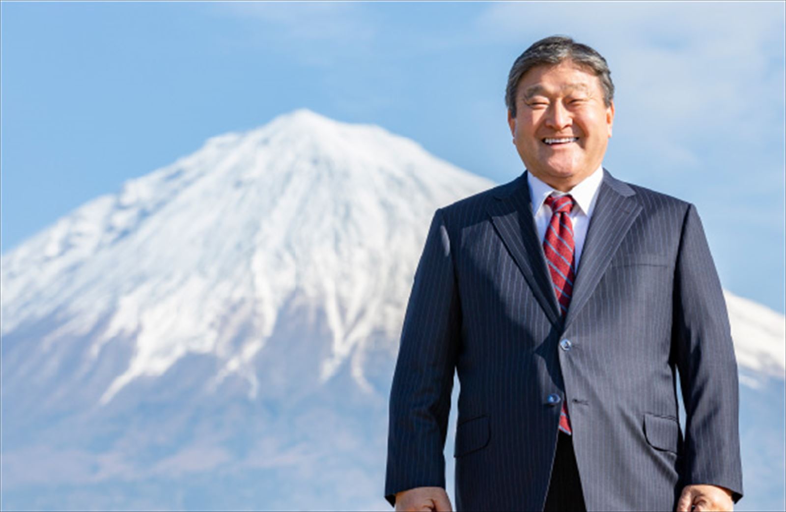 本社は雄大な富士山を臨む静岡県富士宮市